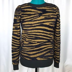 🌟2 for $22🌟 Fuzzy Tiger Print Sweater